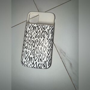 Casely iPhone 14 Pro Max black and white heart case #20